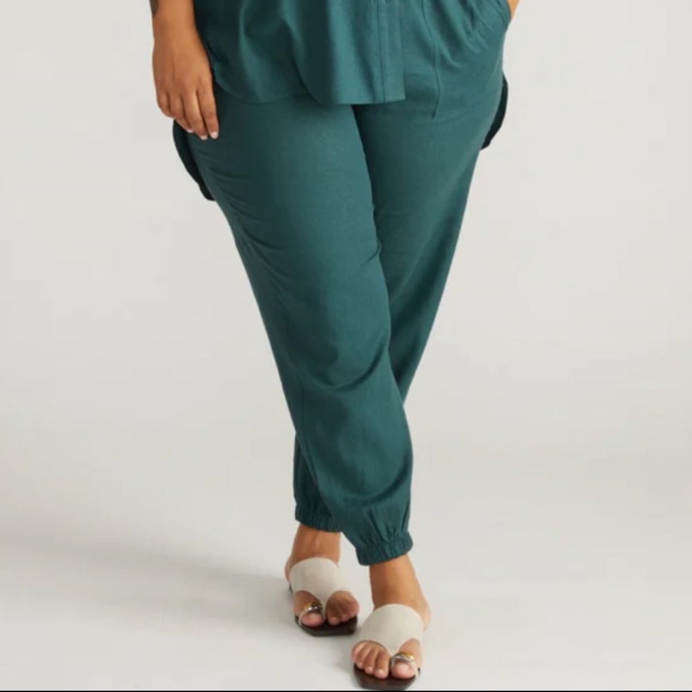 Universal Standard Shoreline Linen Joggers
